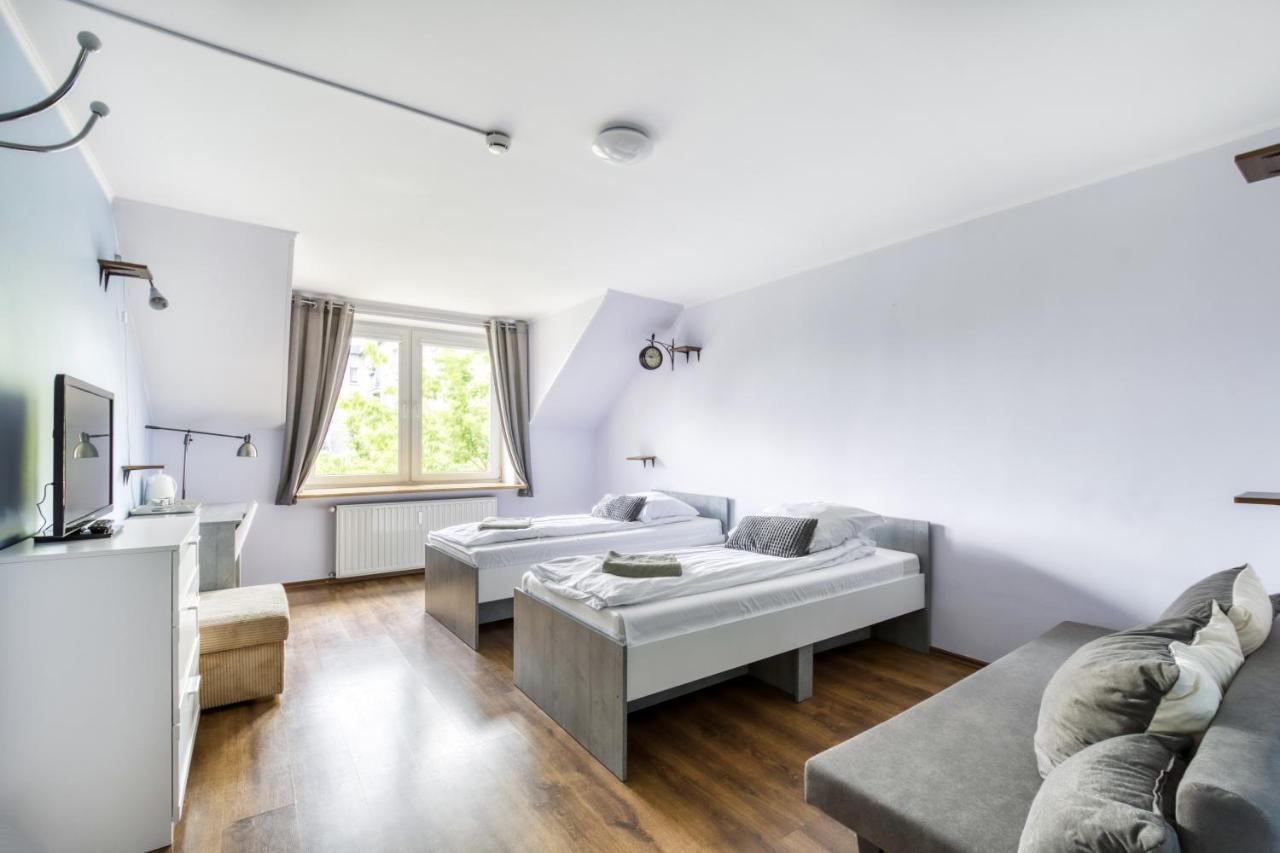 Hostel Krokodyl-Stara Praga Варшава Экстерьер фото