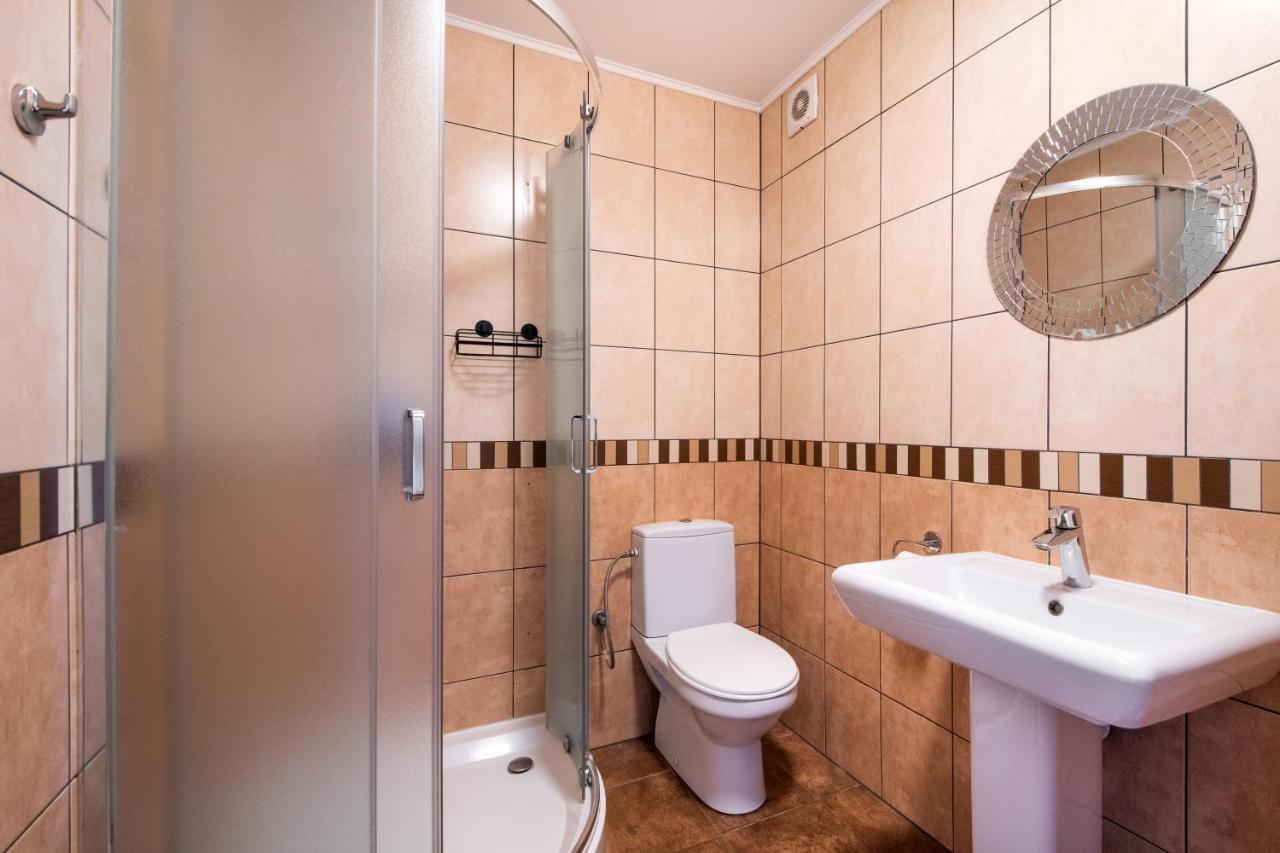 Hostel Krokodyl-Stara Praga Варшава Экстерьер фото