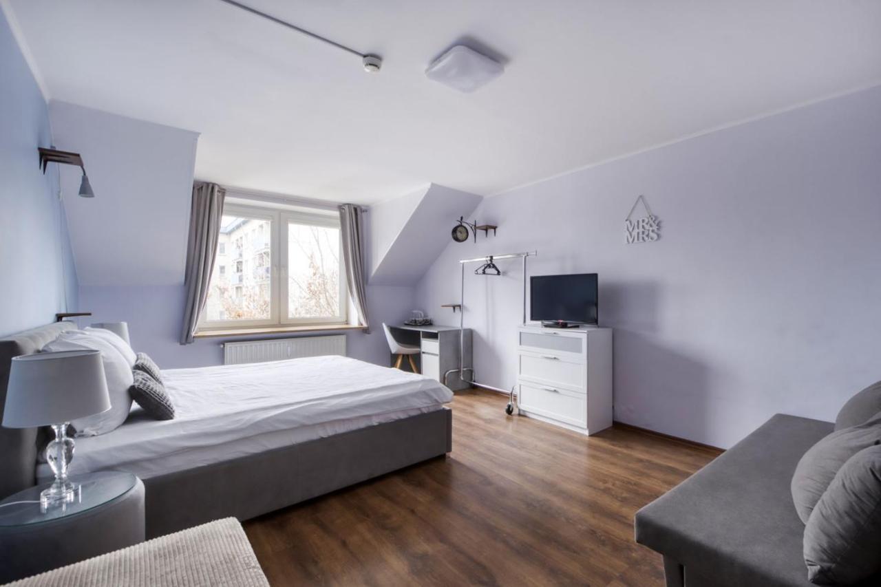 Hostel Krokodyl-Stara Praga Варшава Экстерьер фото