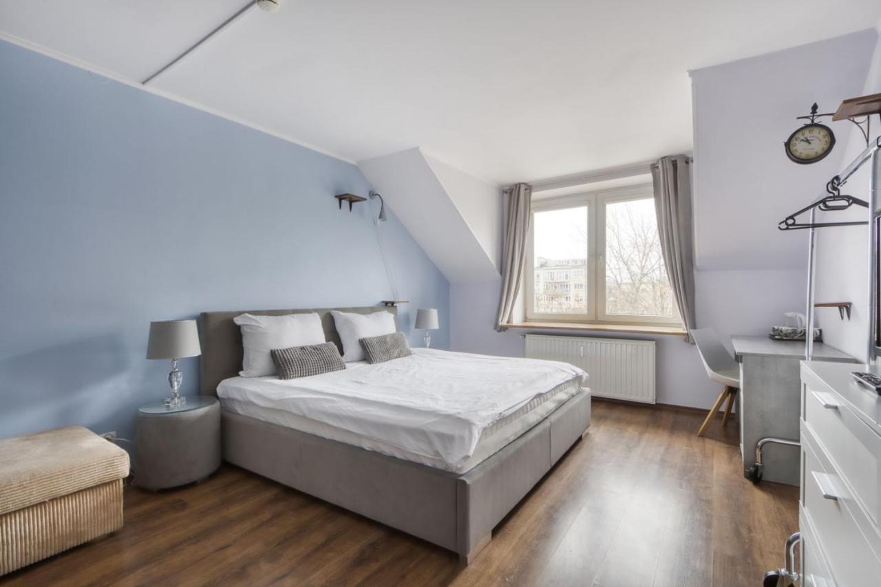 Hostel Krokodyl-Stara Praga Варшава Экстерьер фото