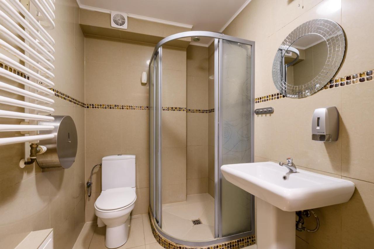 Hostel Krokodyl-Stara Praga Варшава Экстерьер фото